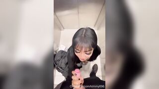 Kimmy696 blowjob in elevator